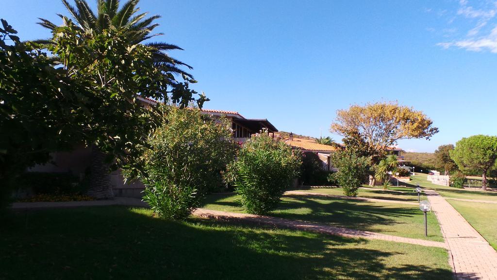 Residence Sottomonte Golfo Aranci Bagian luar foto